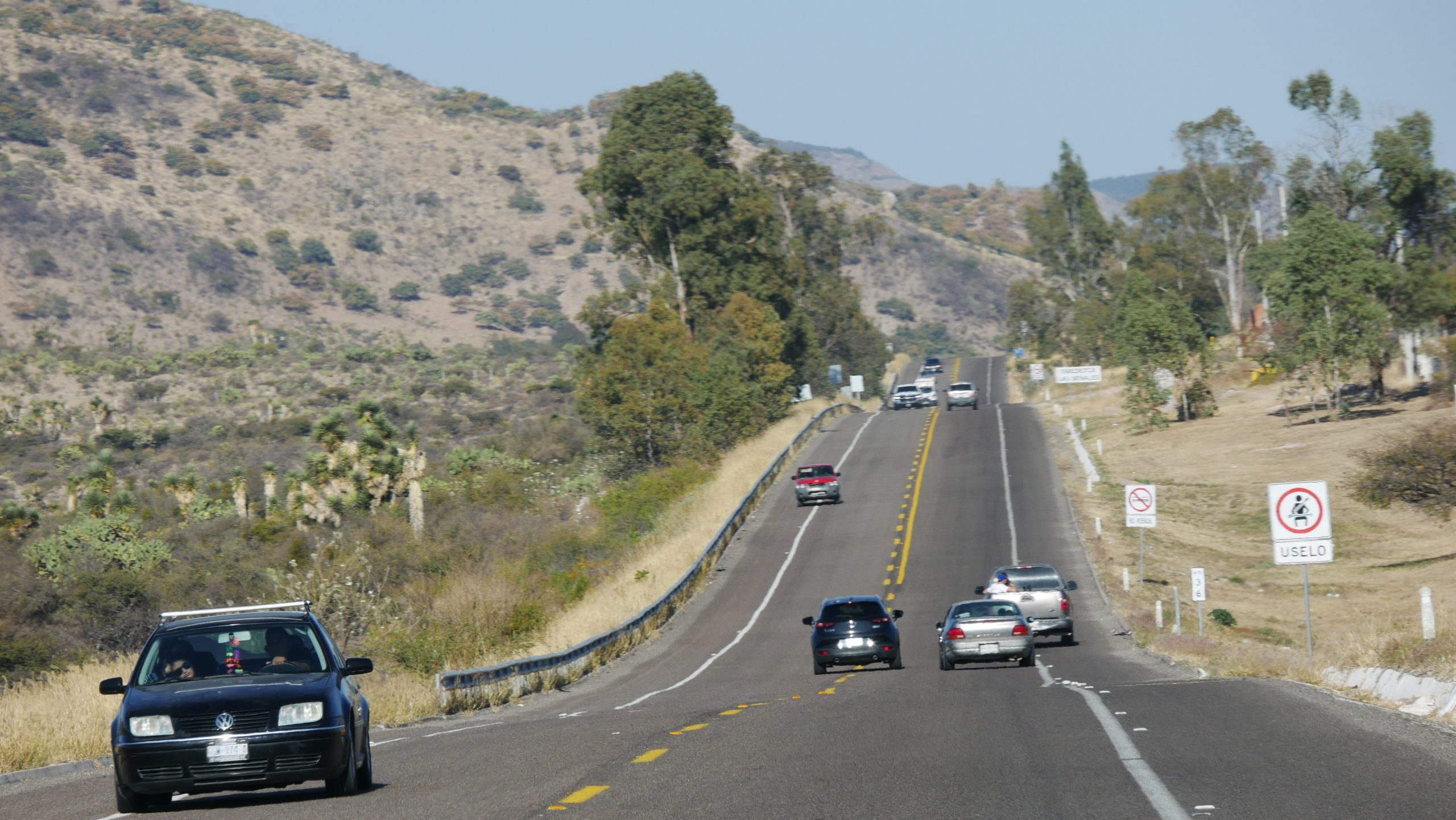 La gobernadora de Aguascalientes, dio inicio al Programa de Conservación de Carreteras Estatales 2026