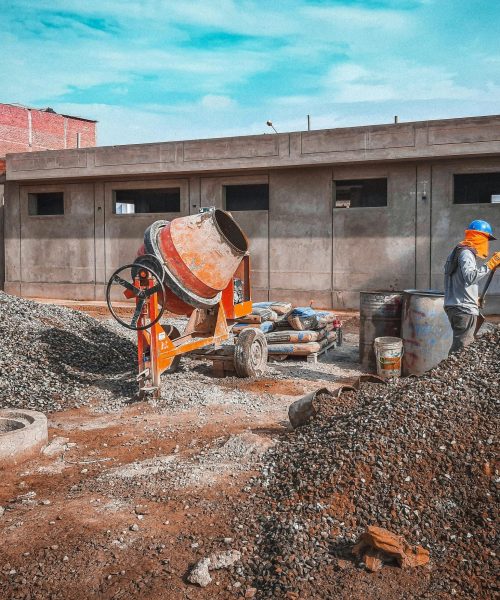 Datos del IMSS destacan a la industria de la construcción como el tercer empleador en México.